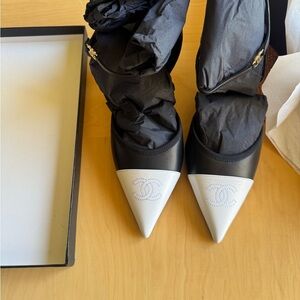 CHANEL Two-Tone Black and White Heels